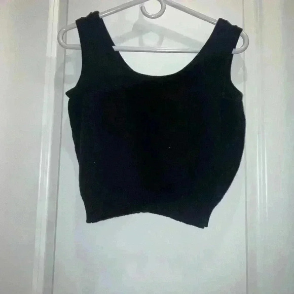 Vintage ST. JOHN BASICS Womens Santana Knit Tank Top - Picture 1 of 3